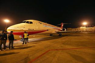 国产飞机在香港试飞视频,翱翔蓝天，见证中国航空力量